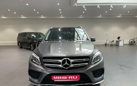 Mercedes-Benz GLE, 2017 год, 3 798 000 рублей, 2 фотография