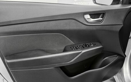Hyundai Solaris II рестайлинг, 2019 год, 1 350 000 рублей, 17 фотография