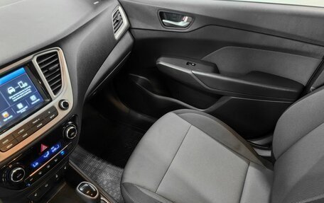 Hyundai Solaris II рестайлинг, 2019 год, 1 350 000 рублей, 12 фотография