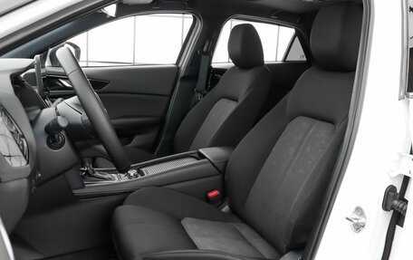 Mazda CX-4, 2023 год, 2 590 000 рублей, 9 фотография