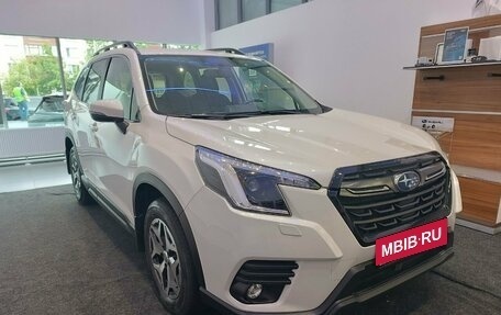 Subaru Forester, 2021 год, 4 600 000 рублей, 3 фотография