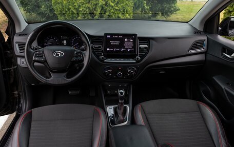 Hyundai Solaris II рестайлинг, 2022 год, 1 495 000 рублей, 16 фотография