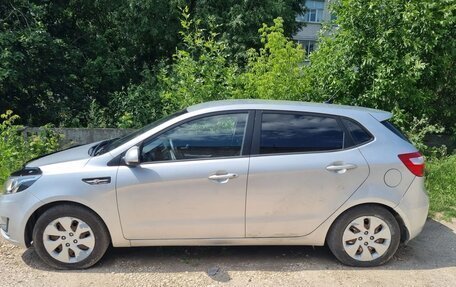 KIA Rio III рестайлинг, 2015 год, 580 000 рублей, 2 фотография