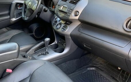 Toyota RAV4, 2007 год, 1 650 000 рублей, 17 фотография