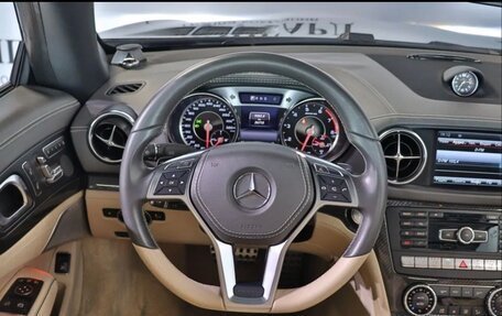 Mercedes-Benz SL-Класс AMG, 2015 год, 7 800 000 рублей, 26 фотография