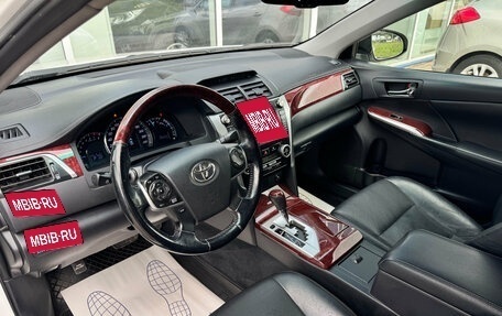 Toyota Camry, 2012 год, 1 655 000 рублей, 7 фотография