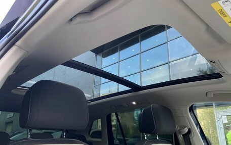 Volkswagen Tiguan II, 2017 год, 2 649 000 рублей, 25 фотография