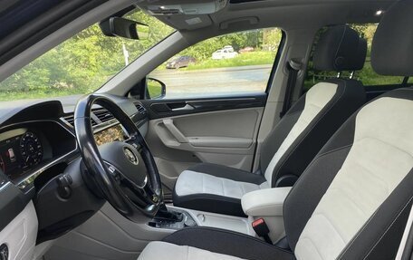 Volkswagen Tiguan II, 2017 год, 2 649 000 рублей, 34 фотография