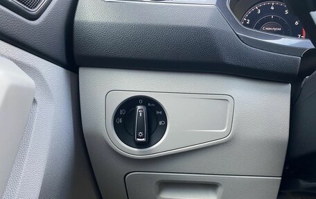 Volkswagen Tiguan II, 2017 год, 2 649 000 рублей, 39 фотография