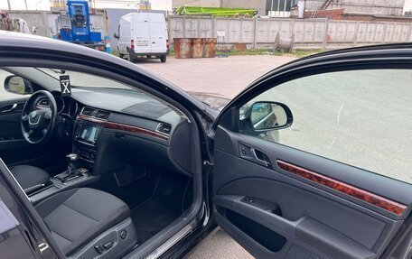 Skoda Superb III рестайлинг, 2012 год, 665 000 рублей, 21 фотография
