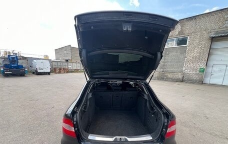Skoda Superb III рестайлинг, 2012 год, 665 000 рублей, 18 фотография