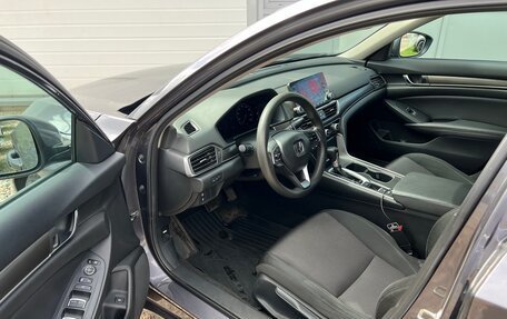 Honda Accord IX рестайлинг, 2019 год, 1 800 000 рублей, 10 фотография