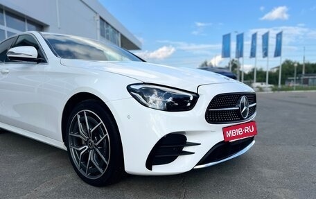 Mercedes-Benz E-Класс, 2021 год, 3 989 000 рублей, 8 фотография