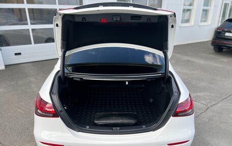 Mercedes-Benz E-Класс, 2021 год, 3 989 000 рублей, 15 фотография