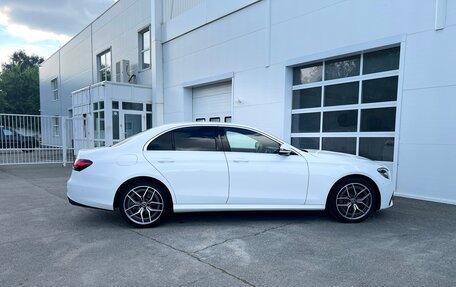 Mercedes-Benz E-Класс, 2021 год, 3 989 000 рублей, 13 фотография