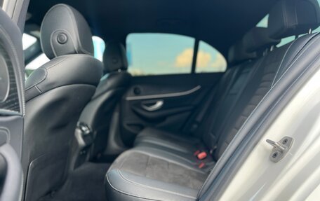 Mercedes-Benz E-Класс, 2021 год, 3 989 000 рублей, 24 фотография