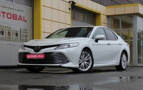 Toyota Camry, 2019 год, 2 785 000 рублей, 1 фотография