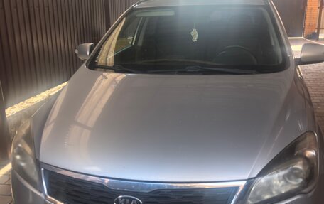 KIA cee'd I рестайлинг, 2011 год, 680 000 рублей, 1 фотография