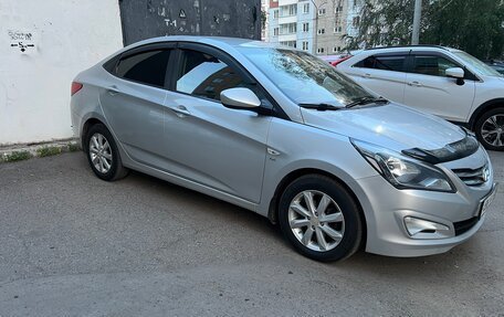 Hyundai Solaris II рестайлинг, 2016 год, 920 000 рублей, 3 фотография