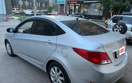 Hyundai Solaris II рестайлинг, 2016 год, 920 000 рублей, 4 фотография