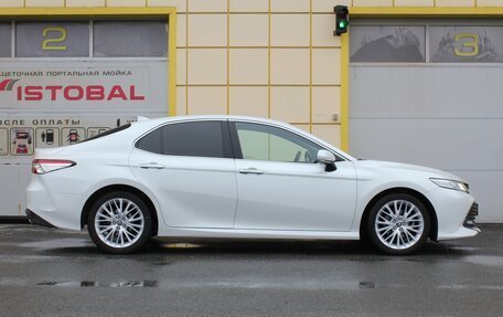 Toyota Camry, 2019 год, 2 785 000 рублей, 7 фотография