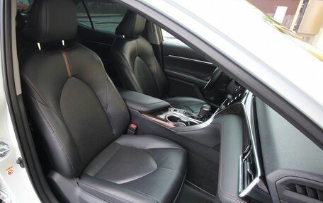 Toyota Camry, 2019 год, 2 785 000 рублей, 16 фотография