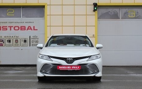 Toyota Camry, 2019 год, 2 785 000 рублей, 9 фотография