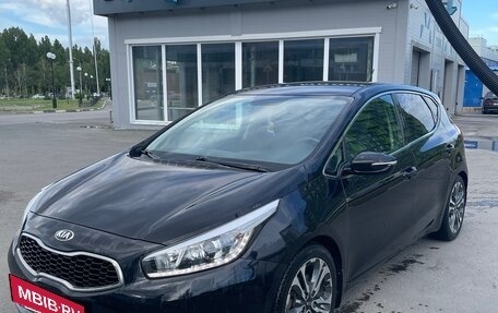KIA cee'd III, 2013 год, 900 000 рублей, 2 фотография