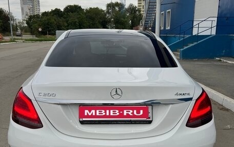 Mercedes-Benz C-Класс, 2019 год, 3 000 000 рублей, 2 фотография