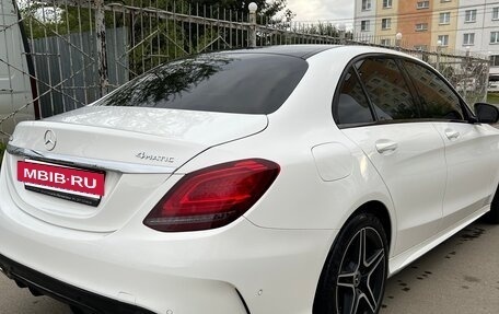 Mercedes-Benz C-Класс, 2019 год, 3 000 000 рублей, 13 фотография