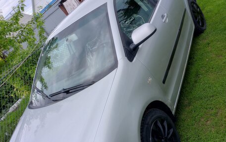 Volkswagen Polo IV рестайлинг, 2001 год, 280 000 рублей, 11 фотография
