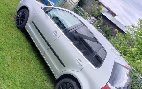 Volkswagen Polo IV рестайлинг, 2001 год, 280 000 рублей, 9 фотография
