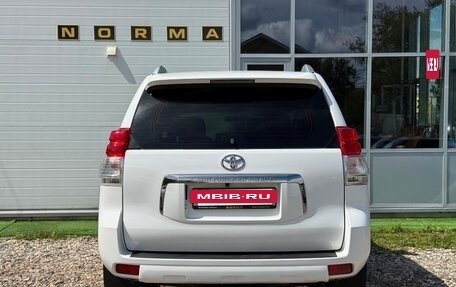 Toyota Land Cruiser Prado 150 рестайлинг 2, 2010 год, 2 400 000 рублей, 5 фотография