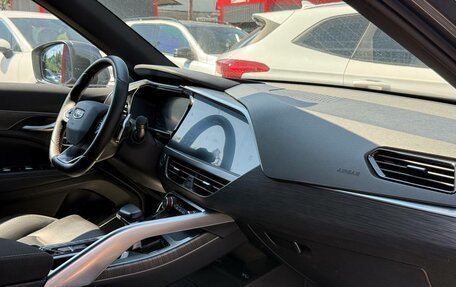 Geely Tugella FY11, 2024 год, 3 100 000 рублей, 16 фотография