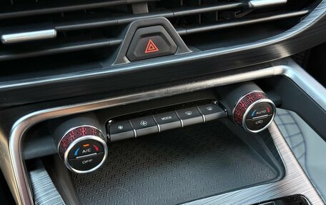 Geely Tugella FY11, 2024 год, 3 100 000 рублей, 23 фотография