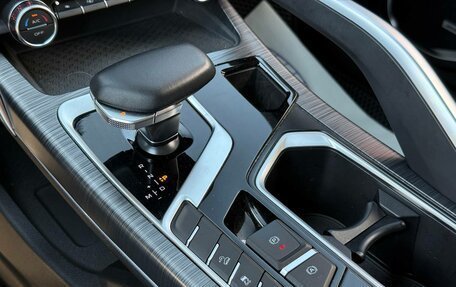 Geely Tugella FY11, 2024 год, 3 100 000 рублей, 24 фотография