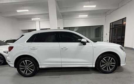 Audi Q3, 2022 год, 2 340 000 рублей, 15 фотография