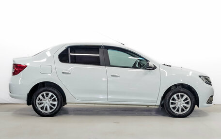 Renault Logan II, 2018 год, 800 000 рублей, 4 фотография