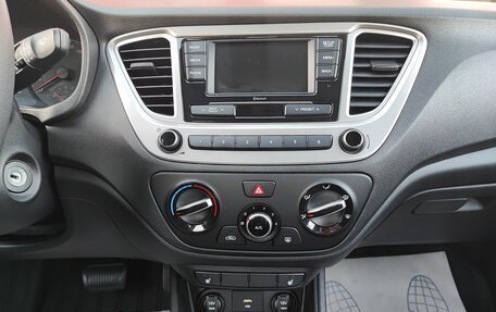 Hyundai Solaris II рестайлинг, 2021 год, 1 630 000 рублей, 9 фотография