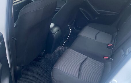 Mazda 3, 2015 год, 1 400 000 рублей, 10 фотография
