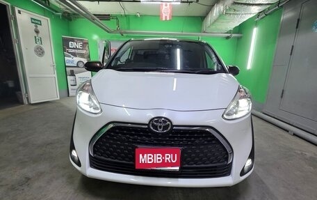 Toyota Sienta II, 2019 год, 1 400 000 рублей, 1 фотография