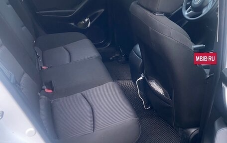 Mazda 3, 2015 год, 1 400 000 рублей, 11 фотография