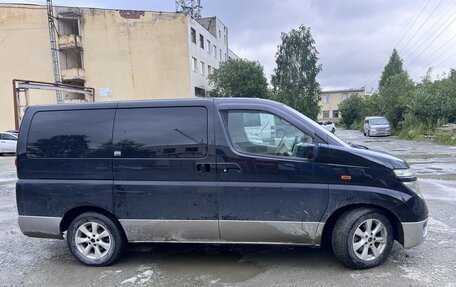 Nissan Elgrand III, 2002 год, 1 200 000 рублей, 6 фотография