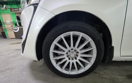 Toyota Sienta II, 2019 год, 1 400 000 рублей, 3 фотография