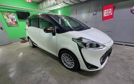 Toyota Sienta II, 2019 год, 1 400 000 рублей, 6 фотография