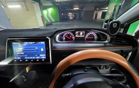 Toyota Sienta II, 2019 год, 1 400 000 рублей, 15 фотография