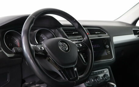 Volkswagen Tiguan II, 2019 год, 2 329 990 рублей, 9 фотография