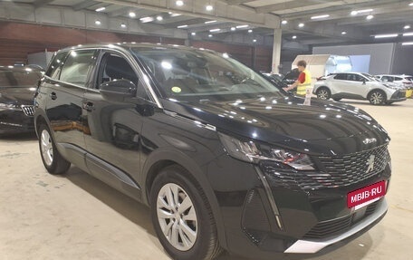 Peugeot 5008 II, 2022 год, 1 959 000 рублей, 2 фотография