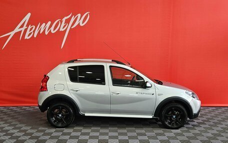 Renault Sandero I, 2013 год, 849 000 рублей, 6 фотография