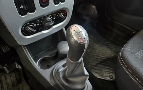 Renault Sandero I, 2013 год, 849 000 рублей, 14 фотография